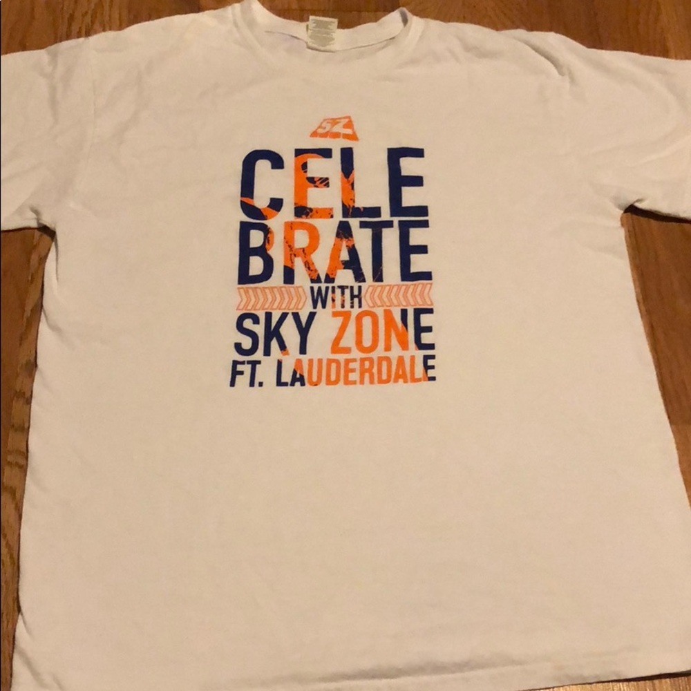 Sky zone shirt